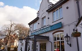 Corner House Inn By Greene King Inns