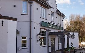 Corner House Inn By Greene King Inns